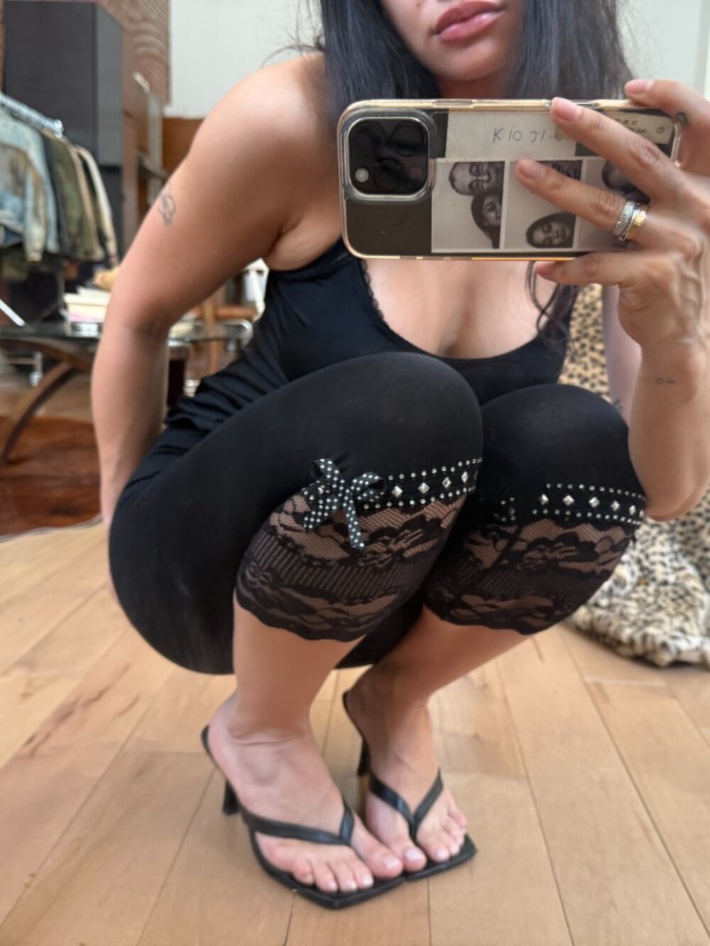 (SOLD)Black Lace Trim Capri Leggings S/M Y2K Coquette